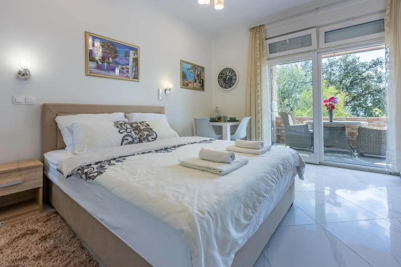 Villa Lucia