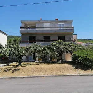 Apartman Tina, Crikvenica